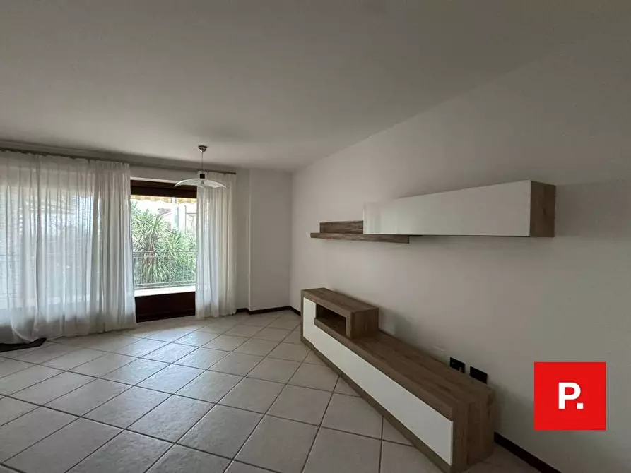 Immagine 3 di Appartamento in vendita  in via Iannelli a Caserta