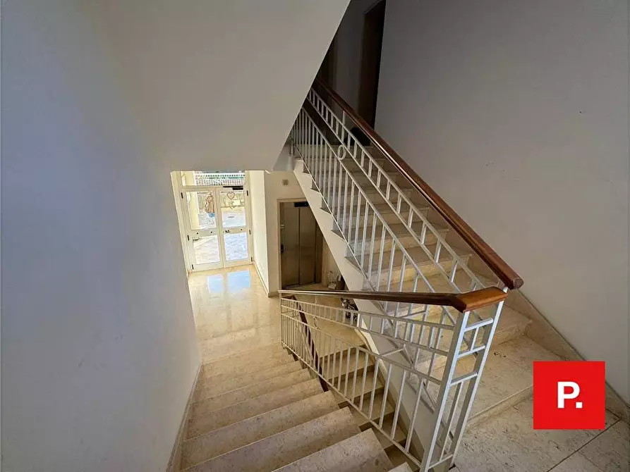 Immagine 16 di Appartamento in vendita  in via Marchesiello a Caserta