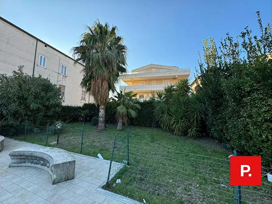 Immagine 17 di Appartamento in vendita  in via Marchesiello a Caserta