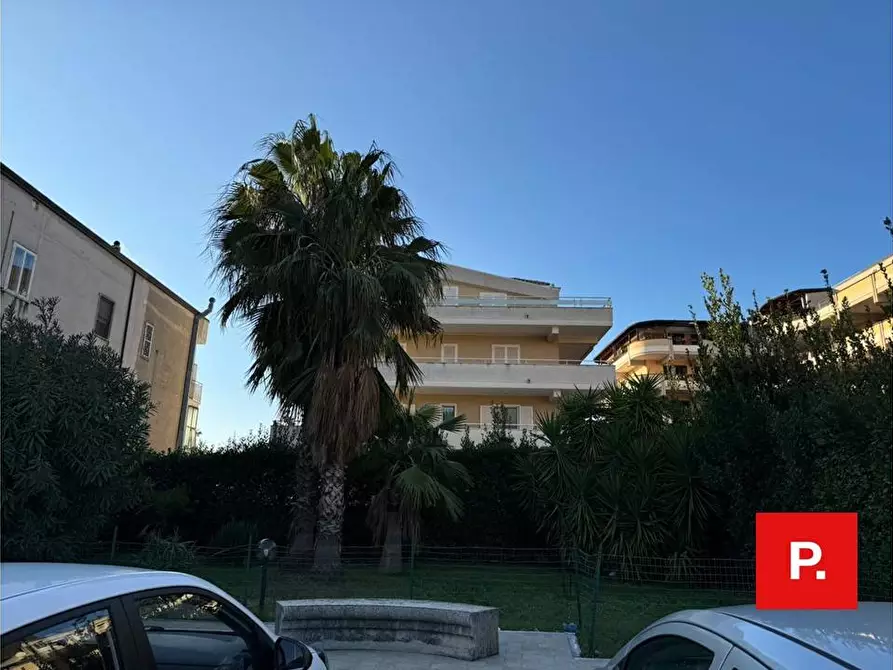 Immagine 1 di Appartamento in vendita  in via Marchesiello a Caserta