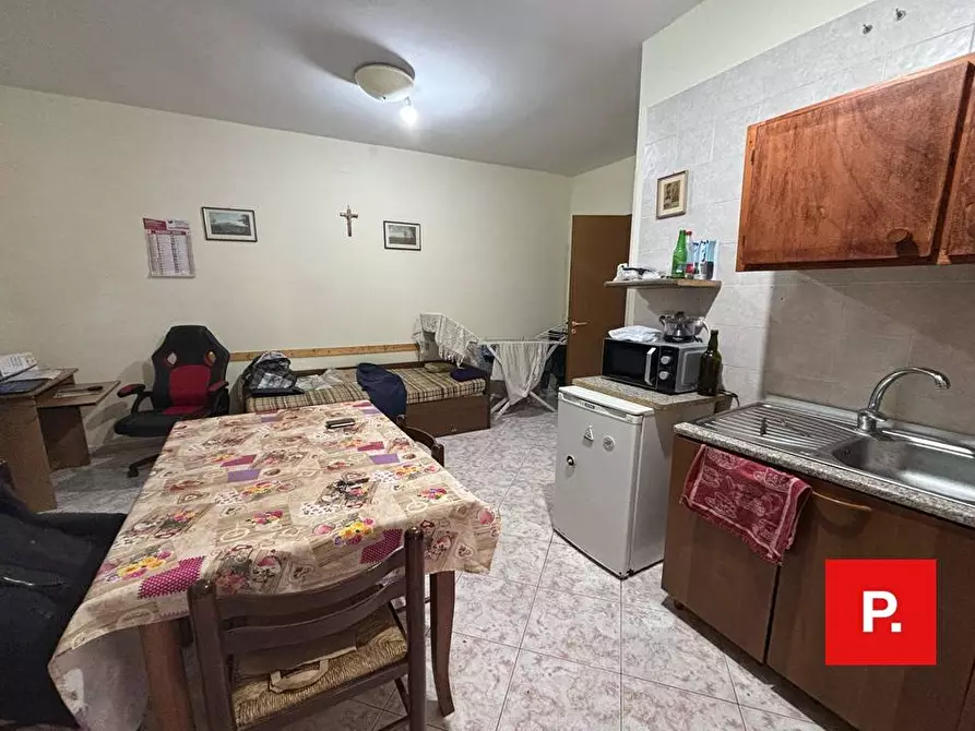 Immagine 30 di Casa indipendente in vendita  in vicolo Della Ratta a Caserta