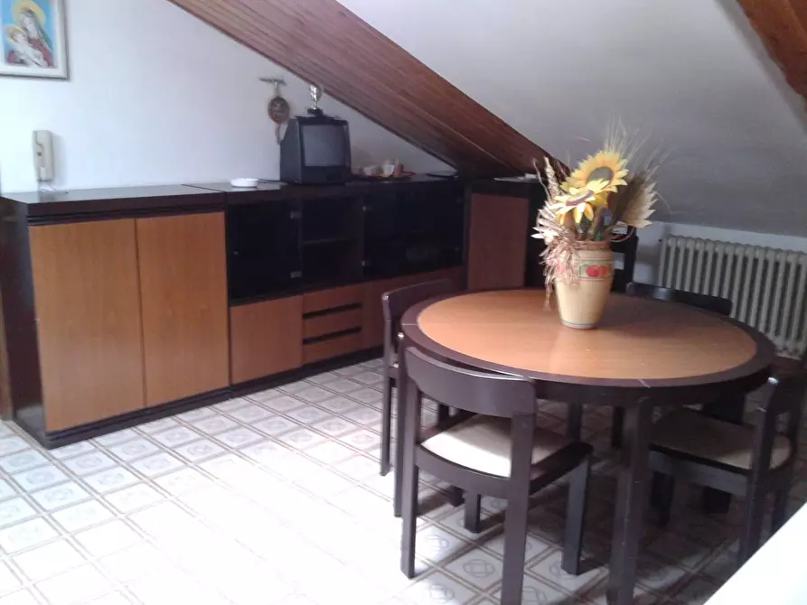 Immagine 5 di Attico in vendita  a Montemonaco