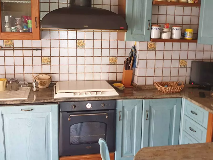 Immagine 6 di Appartamento in vendita  a Ascoli Piceno