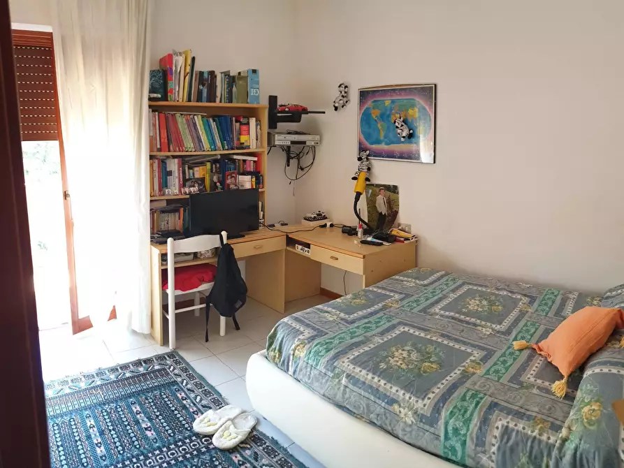 Immagine 9 di Appartamento in vendita  a Folignano