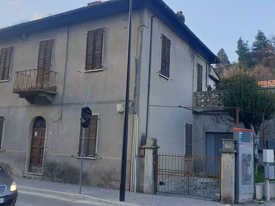Immagine 2 di Casa indipendente in vendita  a Ascoli Piceno