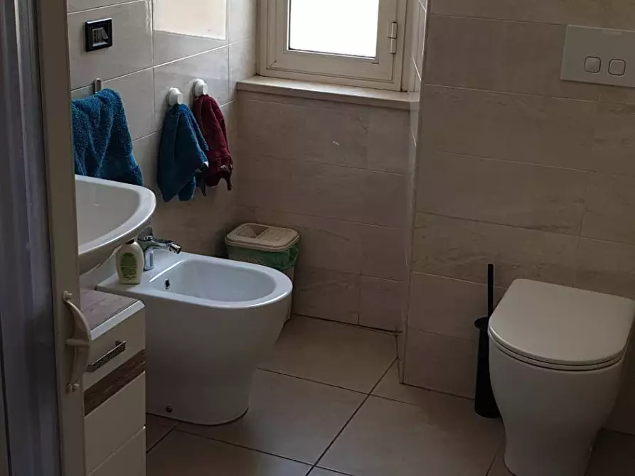 Immagine 9 di Appartamento in vendita  a Ascoli Piceno