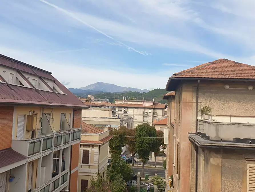 Immagine 21 di Appartamento in vendita  a Ascoli Piceno