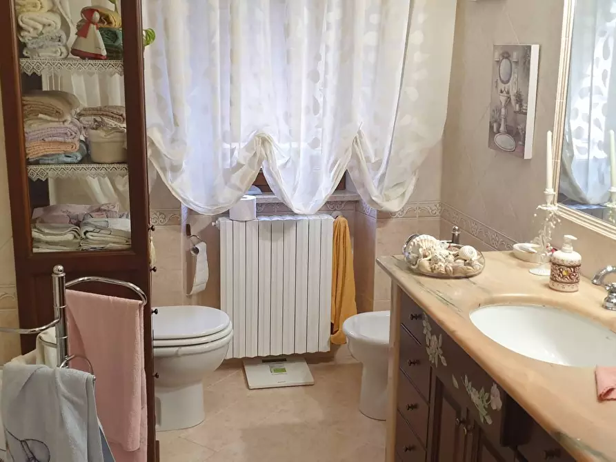 Immagine 13 di Appartamento in vendita  a Castel Di Lama
