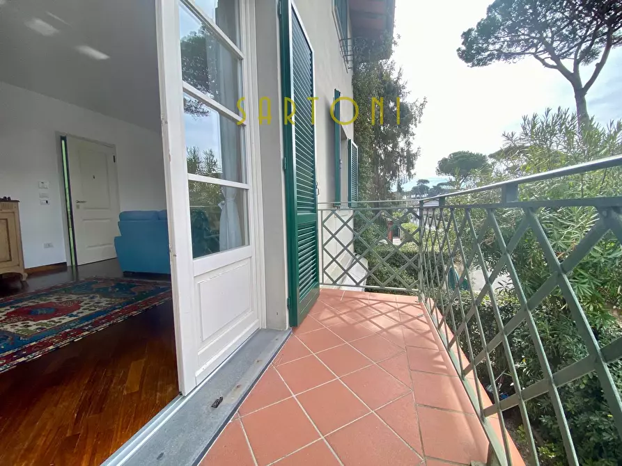 Immagine 2 di Appartamento in affitto  in Viale Ammiraglio  Morin a Forte Dei Marmi