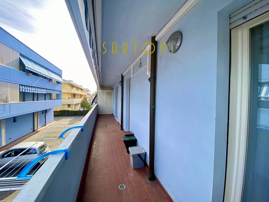 Immagine 22 di Appartamento in vendita  in Via Fratelli Cervi a Viareggio