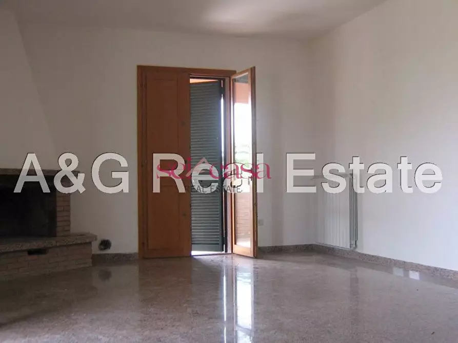 Immagine 5 di Villa in vendita  a Grosseto