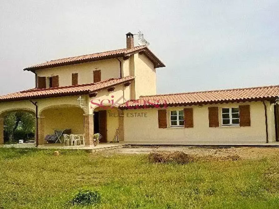 Immagine 21 di Villa in vendita  a Scarlino
