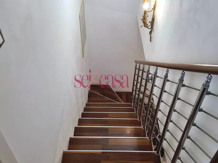 Immagine 8 di Villa in vendita  a Scarlino