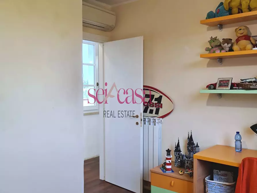 Immagine 15 di Villa in vendita  a Scarlino