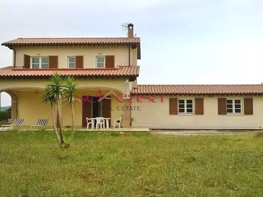 Immagine 20 di Villa in vendita  a Scarlino