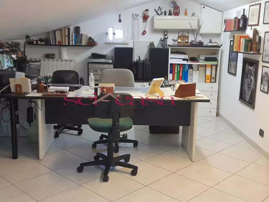 Immagine 14 di Casa indipendente in vendita  a Grosseto