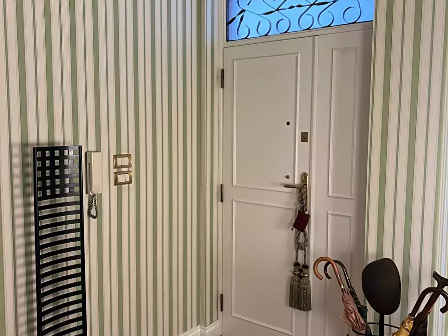 Immagine 4 di Appartamento in vendita  a Grosseto