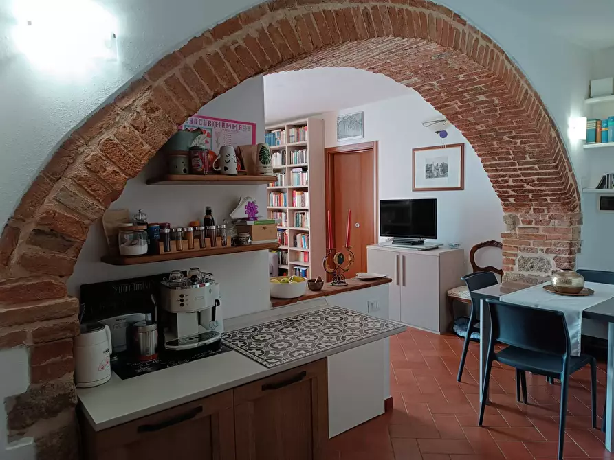 Immagine 21 di Rustico / casale in vendita  a Roccastrada