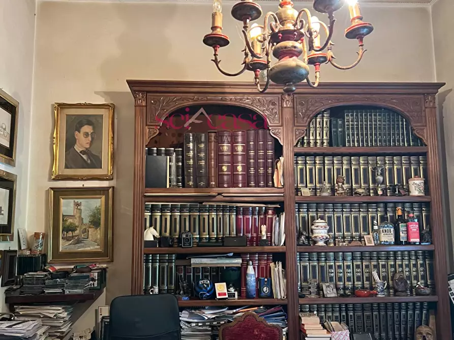 Immagine 5 di Villa in vendita  a Grosseto