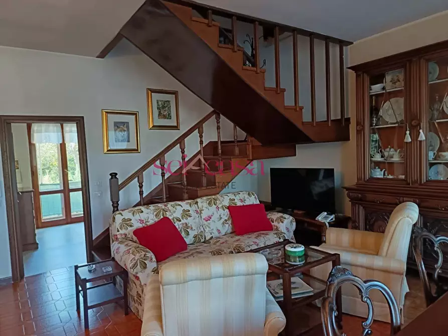 Immagine 2 di Villetta a schiera in vendita  a Grosseto