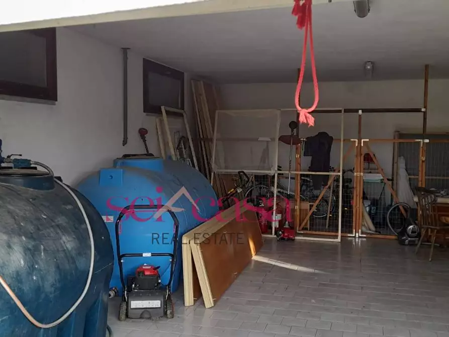 Immagine 29 di Casa indipendente in vendita  a Grosseto