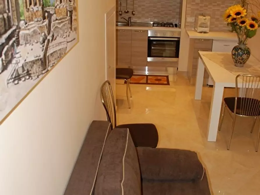 Immagine 2 di Appartamento in affitto  in via Otto Geleng a Taormina