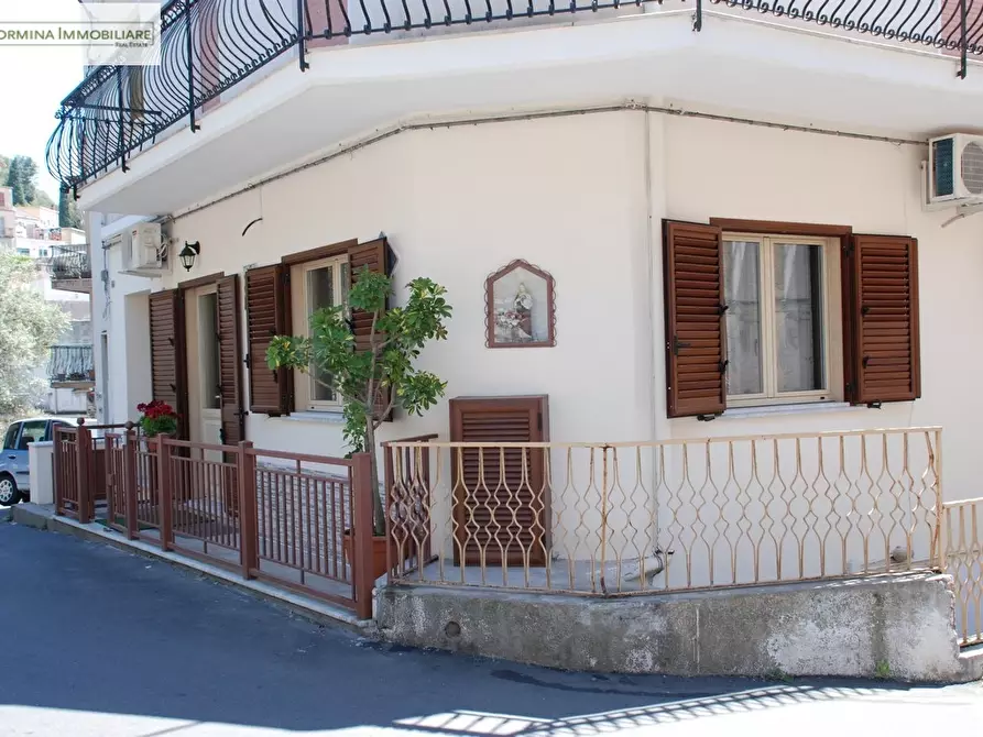 Immagine 10 di Appartamento in affitto  in via Otto Geleng a Taormina