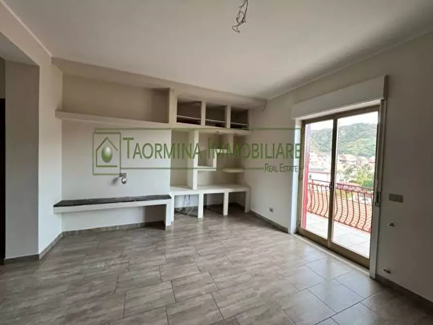 Immagine 1 di Appartamento in vendita  in Via Cutrufelli a Gaggi