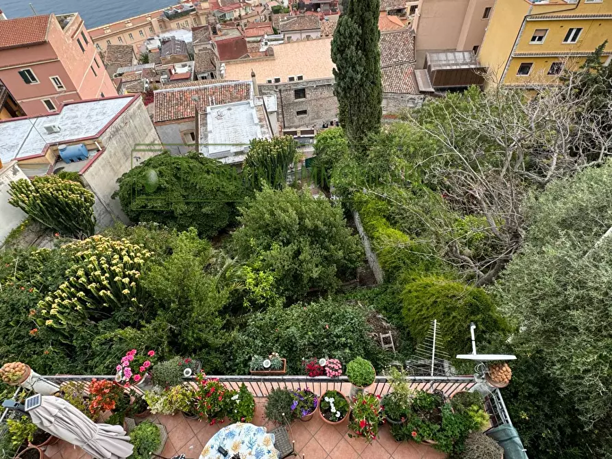 Immagine 2 di Albergo/B&B/Residence in vendita  in via circonvallazione a Taormina