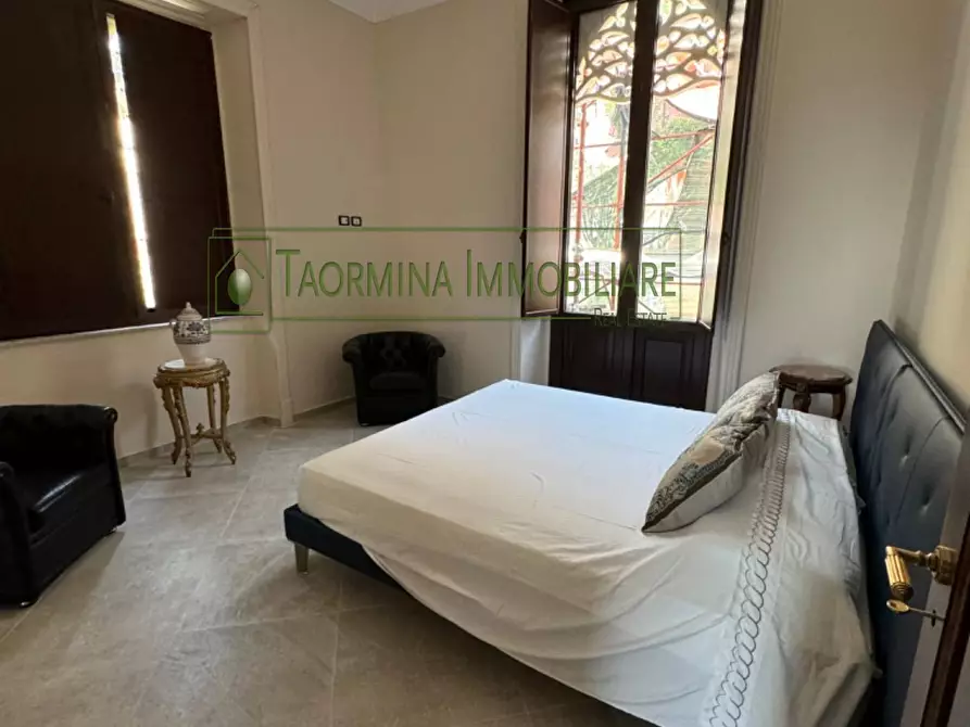 Immagine 13 di Albergo/B&B/Residence in vendita  in via circonvallazione a Taormina