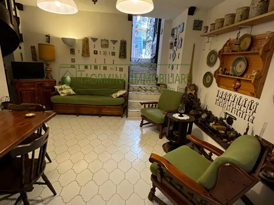 Immagine 10 di Appartamento in vendita  in Via Giovanni Bosco a Taormina