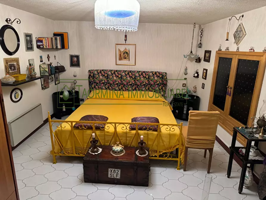 Immagine 20 di Appartamento in vendita  in Via Giovanni Bosco a Taormina