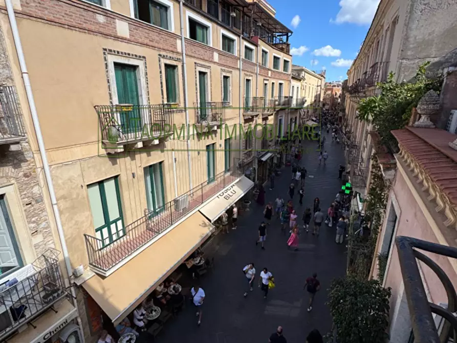 Immagine 4 di Appartamento in vendita  in Corso Umberto I° a Taormina