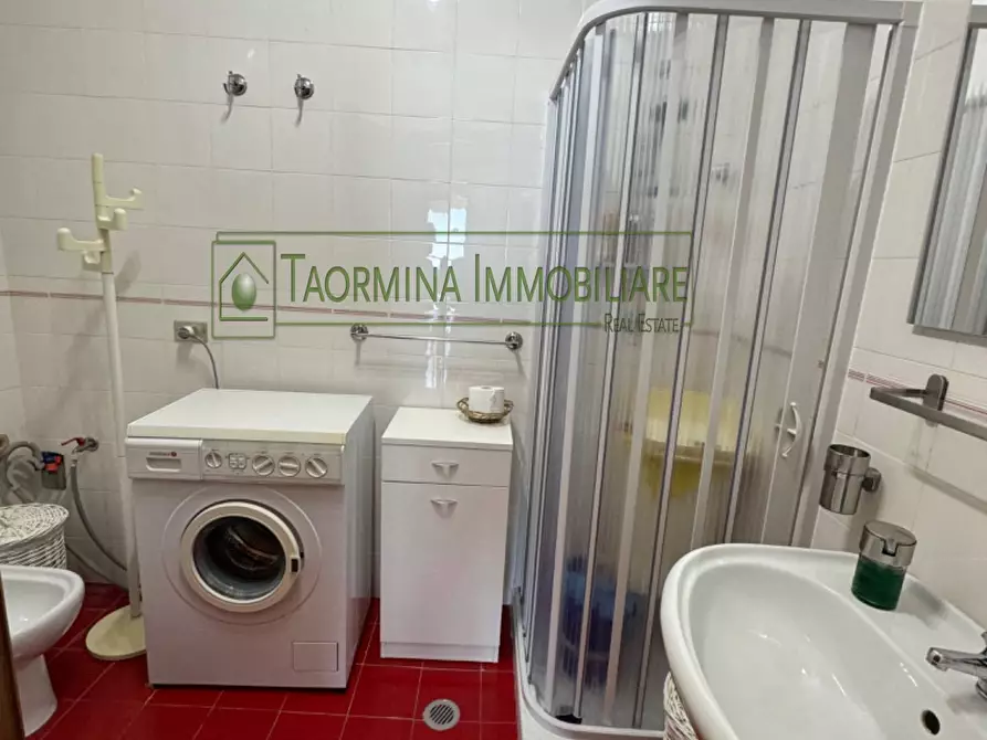 Immagine 6 di Appartamento in vendita  in Via Gaetano Martino a Taormina