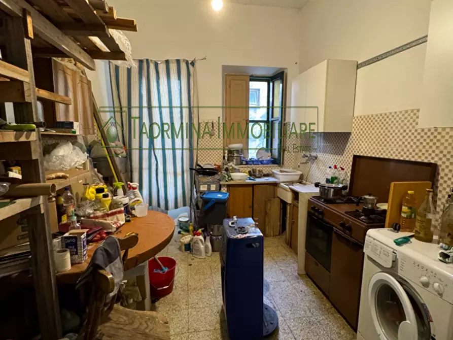 Immagine 26 di Villa in vendita  in via D. H . Lawrence a Taormina