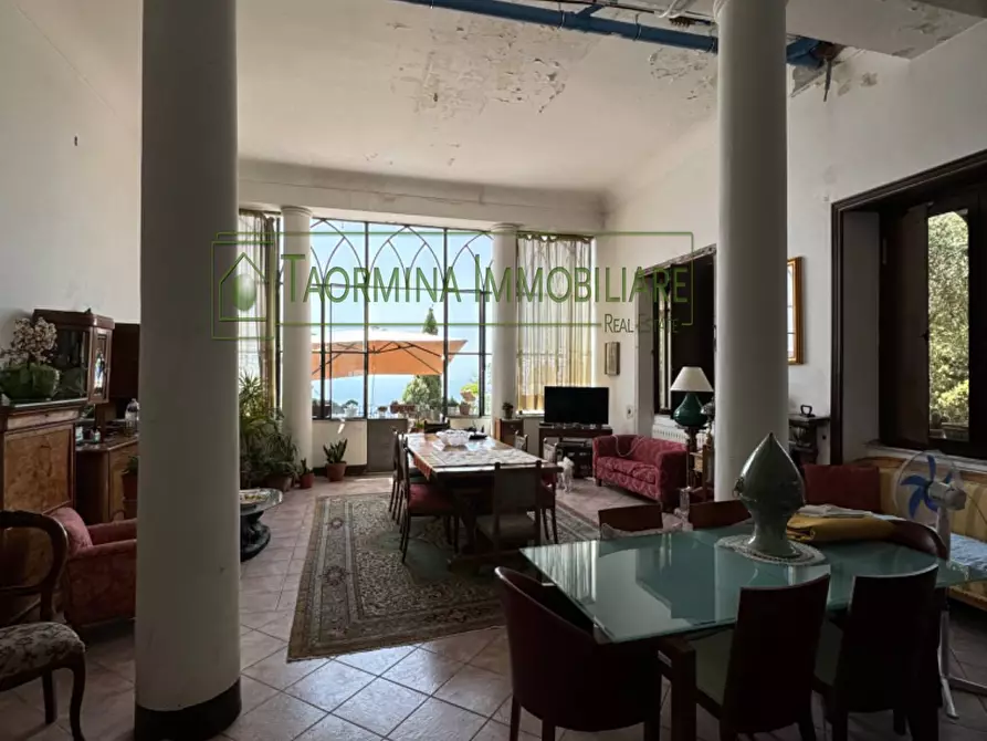 Immagine 26 di Albergo/B&B/Residence in vendita  in via circonvallazione a Taormina