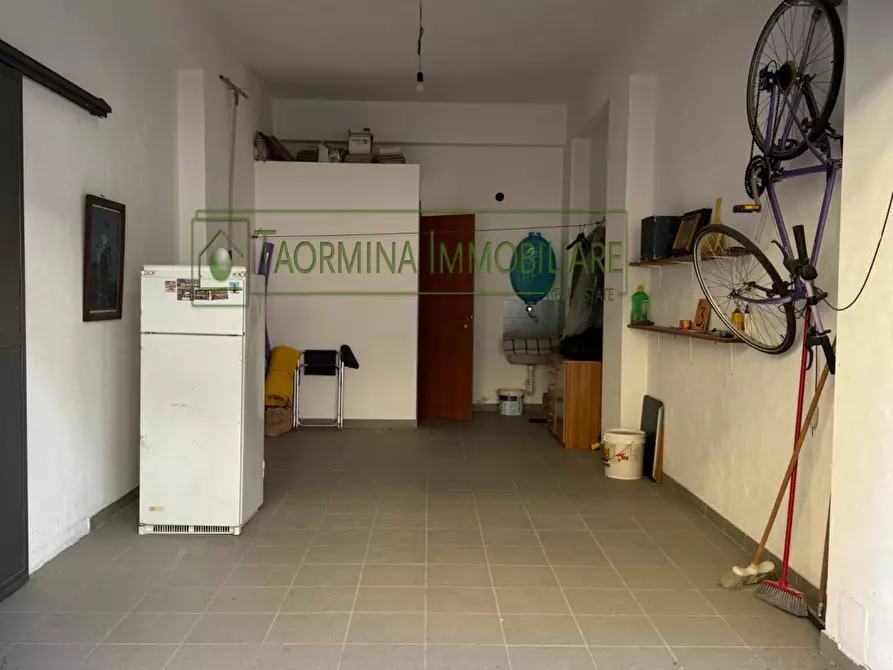 Immagine 25 di Appartamento in vendita  in Via Colajanni a Taormina