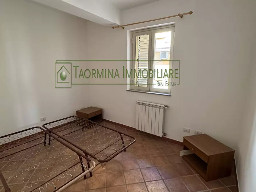 Immagine 9 di Appartamento in vendita  in Via Colajanni a Taormina