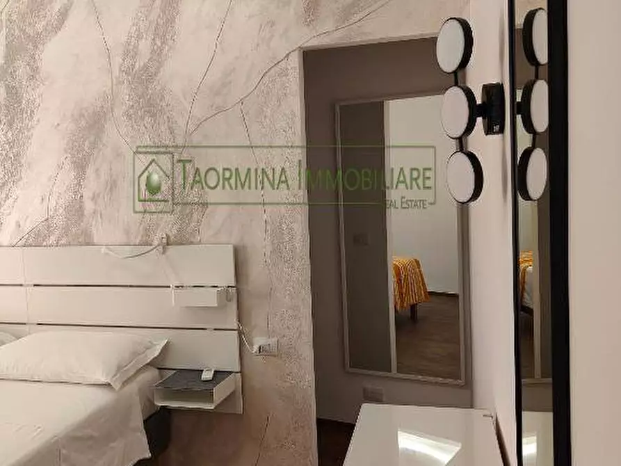 Immagine 16 di Appartamento in vendita  in Corso Umberto a Taormina