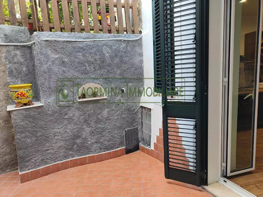 Immagine 21 di Appartamento in vendita  in Corso Umberto a Taormina