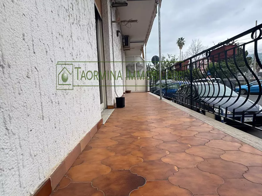 Immagine 8 di Appartamento in vendita  in Via Venezia a Giardini-Naxos