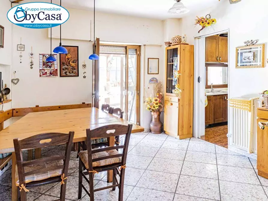 Immagine 10 di Villa in vendita  a Santa Marinella