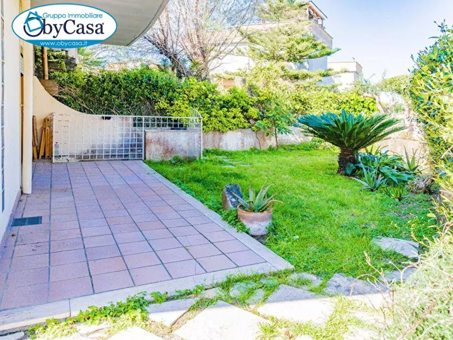 Immagine 3 di Villa in vendita  a Santa Marinella