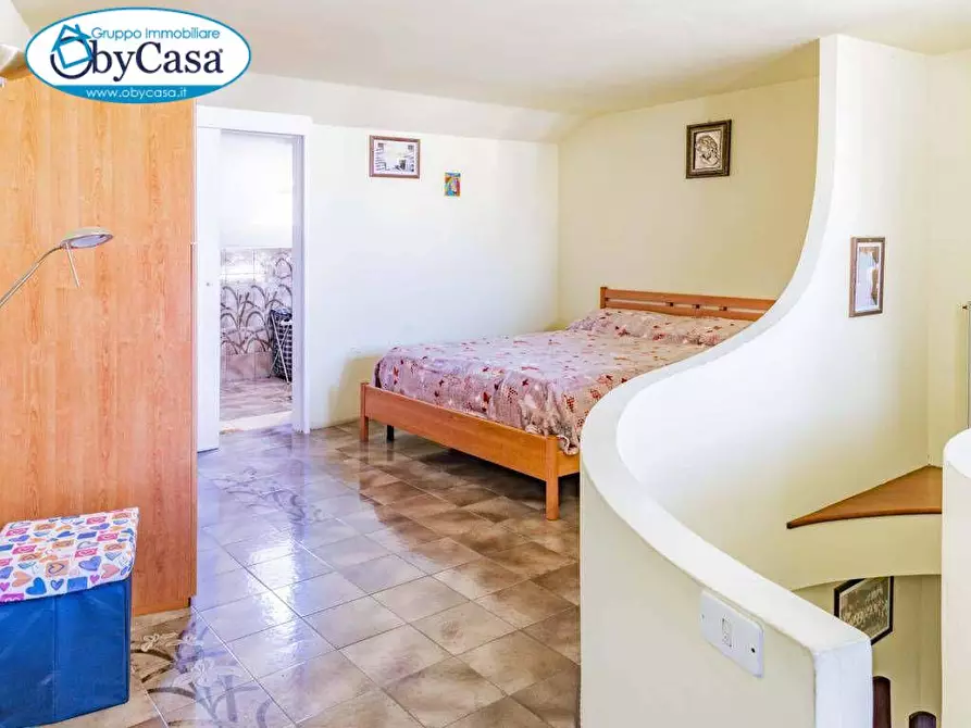 Immagine 17 di Villa in vendita  a Santa Marinella