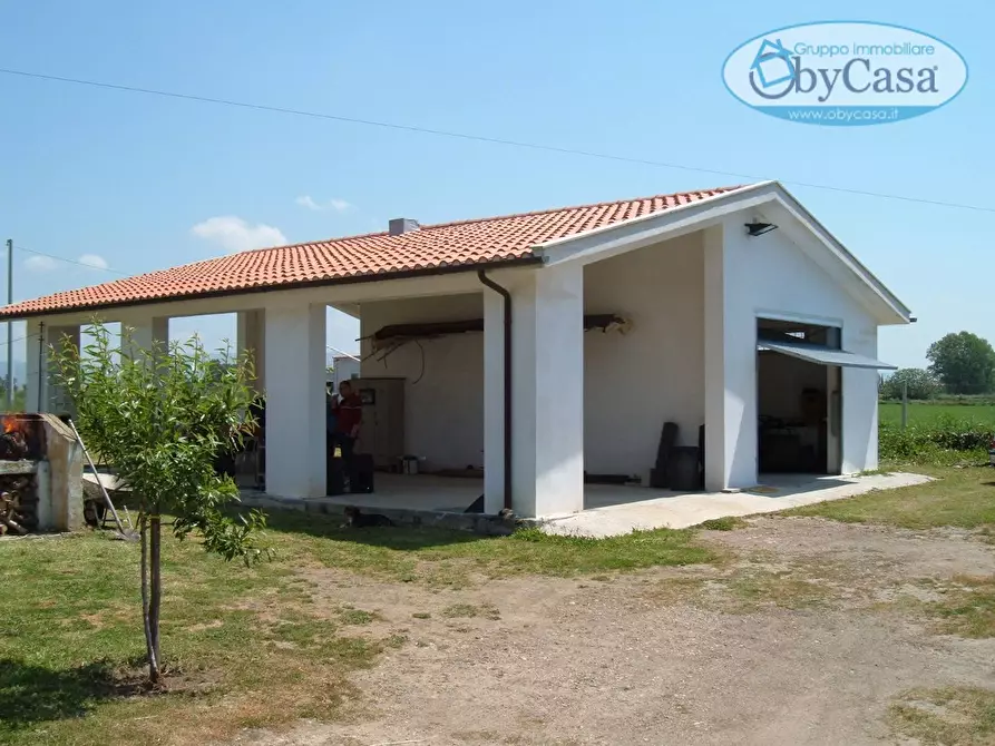 Immagine 3 di Casa indipendente in vendita  a Tarquinia