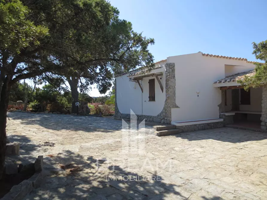 Immagine 26 di Villa in vendita  in via degli Oleandri a Villasimius