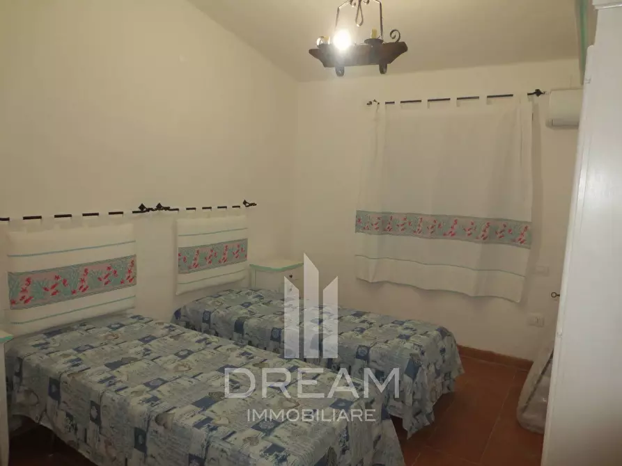 Immagine 13 di Villa in vendita  in via degli Oleandri a Villasimius