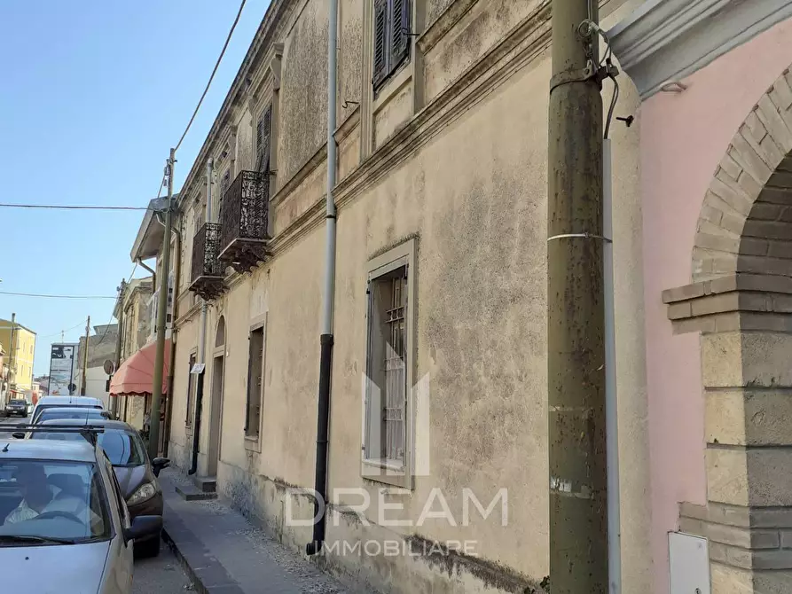 Immagine 2 di Casa indipendente in vendita  in VIA THARROS a Cabras