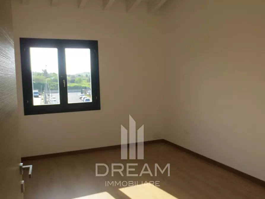 Immagine 4 di Laboratorio in vendita  in Pill'e Matta a Quartucciu