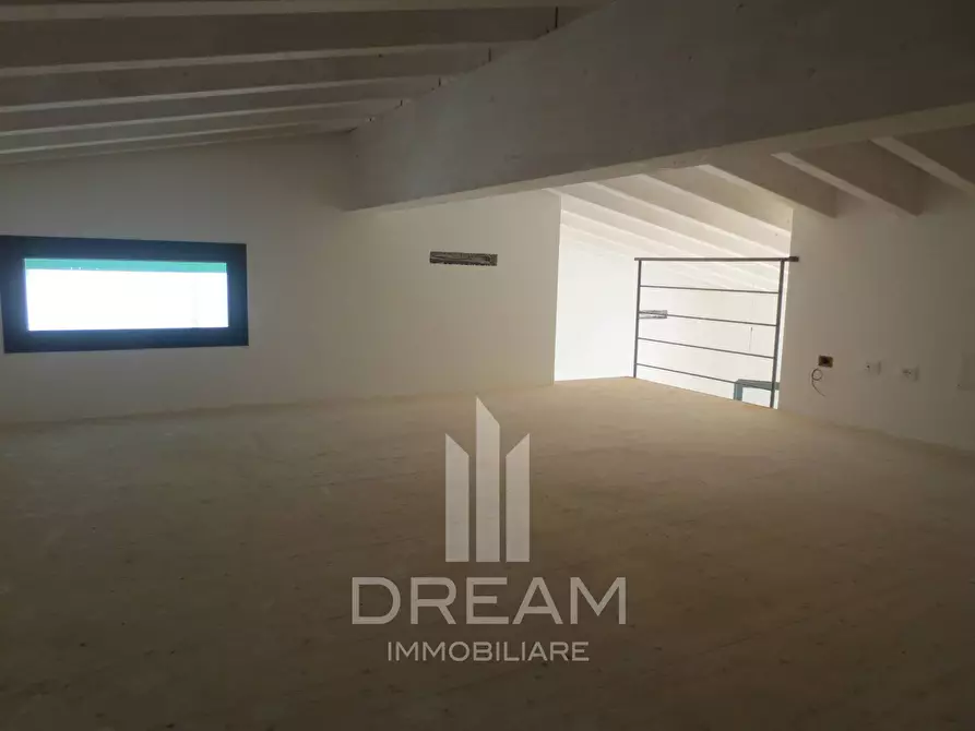 Immagine 11 di Laboratorio in vendita  in Pill'e Matta a Quartucciu